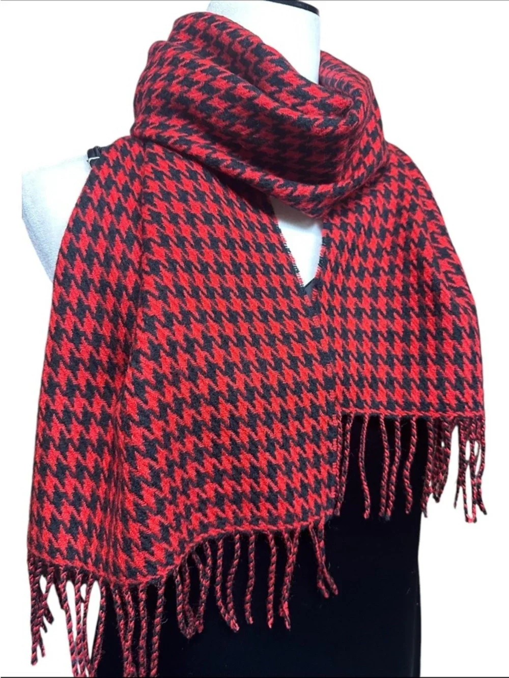 Scottish Cashmere Vintage Fringe Houndstooth Wrap Scarf Red 12” x 68”